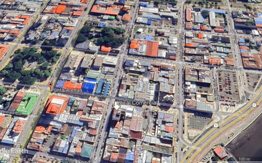 ARRIENDO local comercial central en EdificIo Victoria.